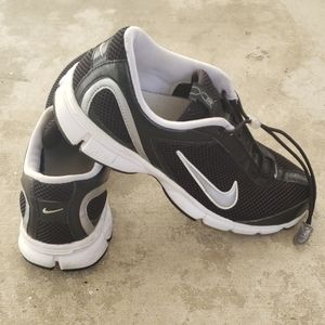 Women's Nike Air Lucia Shoes